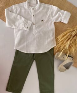 Conjunto Infantil Menino Camisa Bata Cambraia Branca manga longa gola padre Calça Sarja verde Premium
